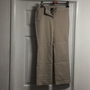 NEVER WORN Ann Taylor beige pants